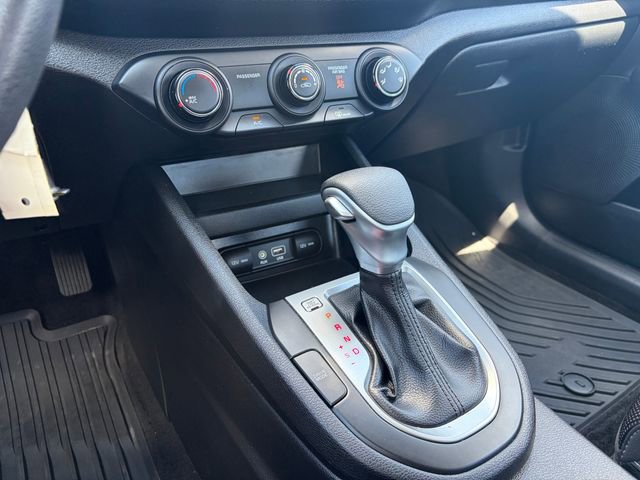 Used 2020 Kia Forte LXS FWD image 15
