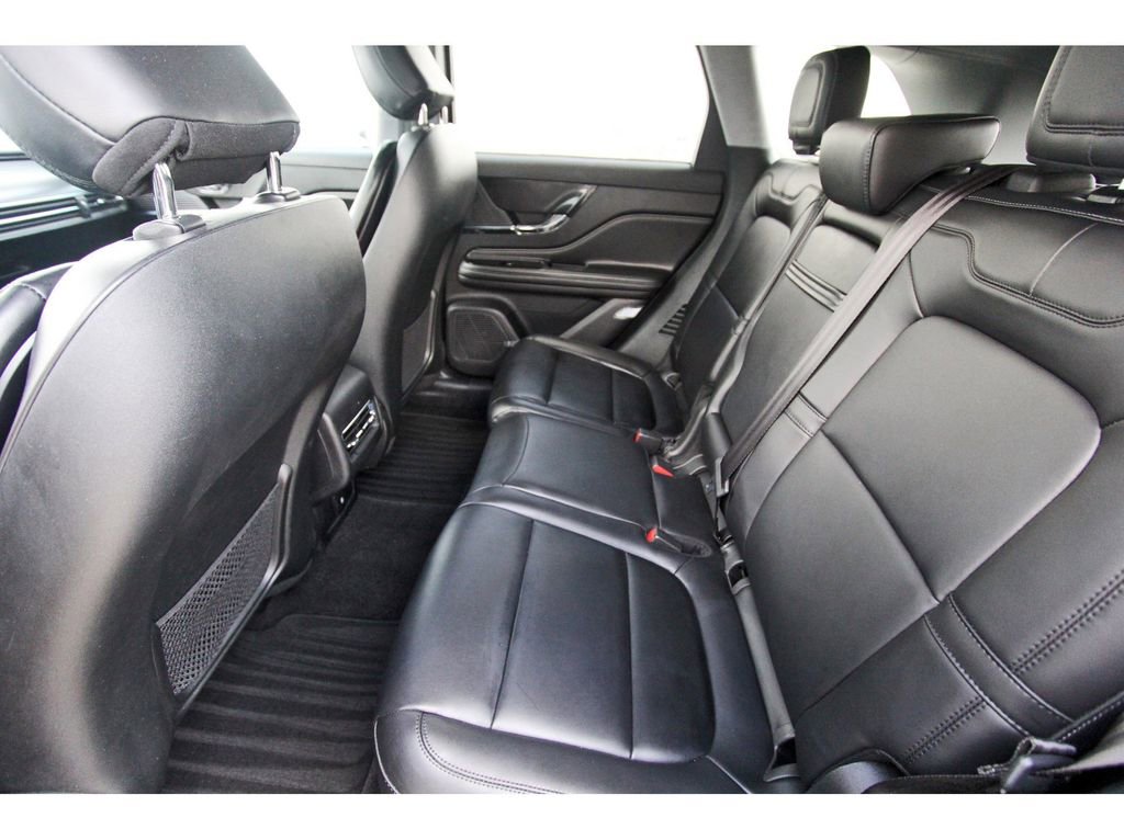 Used 2022 Lincoln Corsair FWD image 7