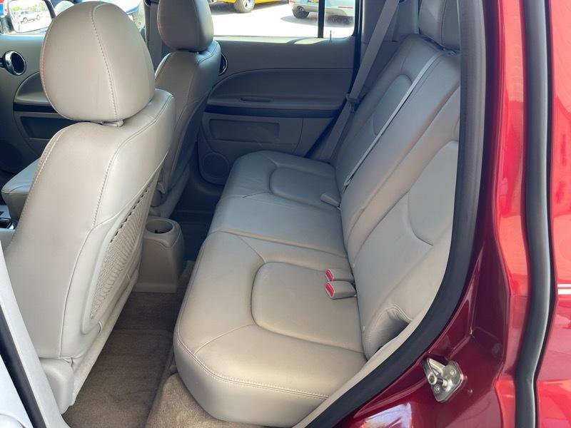 Used 2008 Chevrolet HHR LT FWD image 33