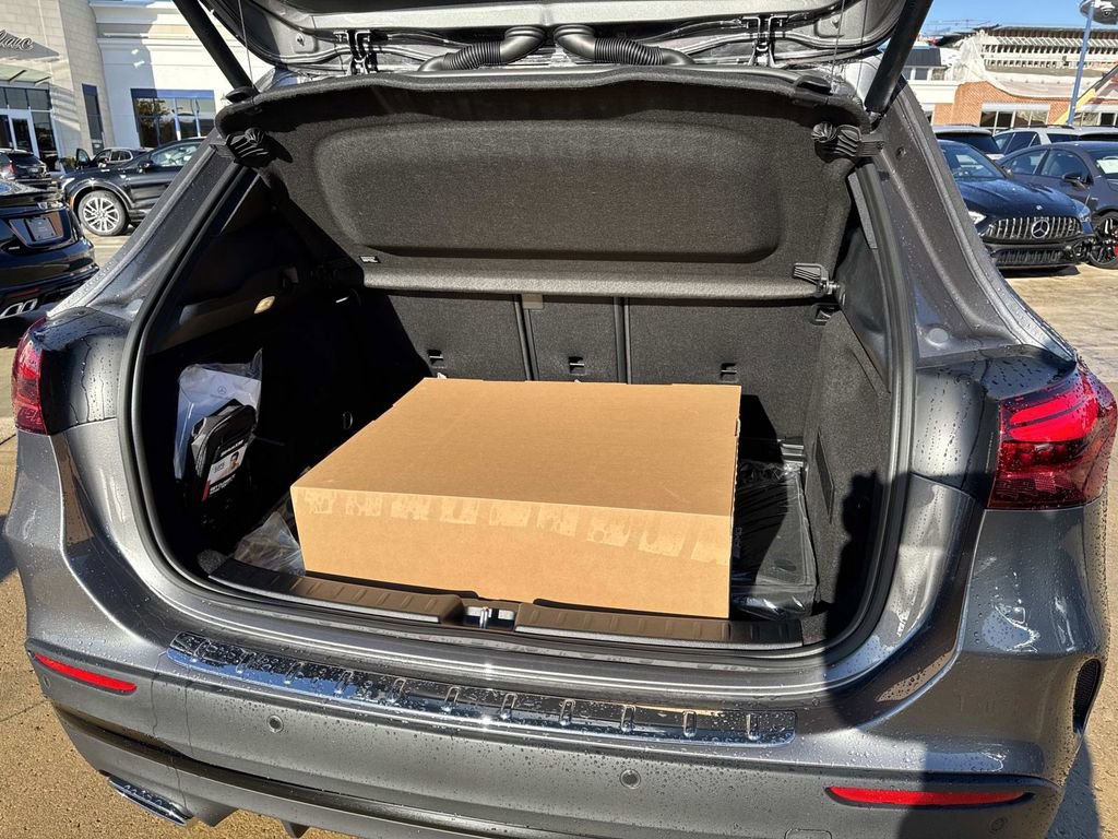 New 2026 Mercedes-Benz GLA 250 4MATIC image 6