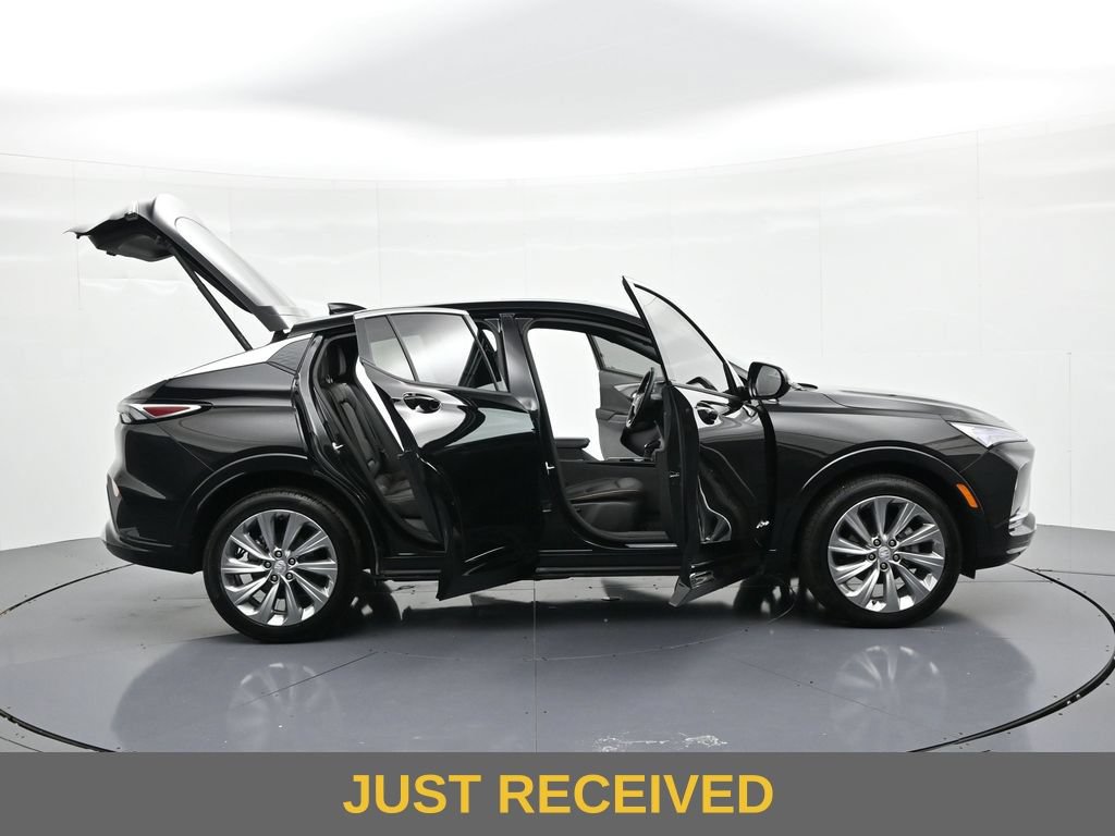 Used 2025 Buick Envista Avenir FWD image 22