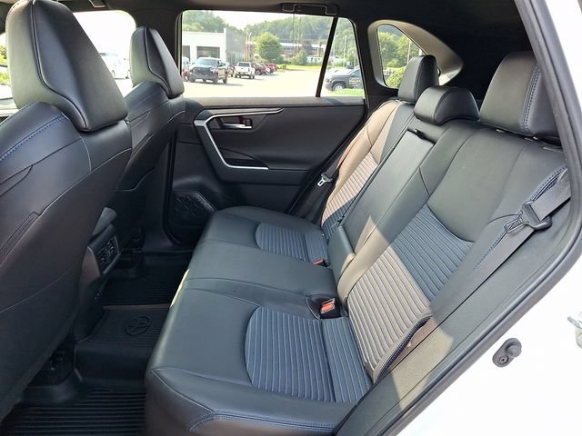 Certified 2022 Toyota RAV4 XSE w/ XSE Grade Weather Package AWD/4WD image 10