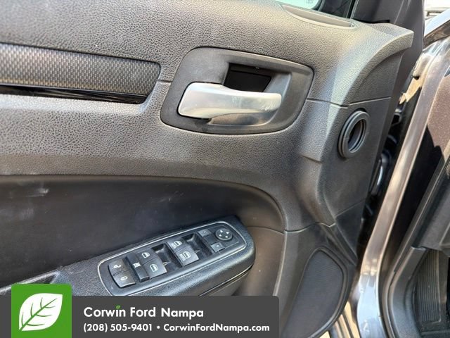 Used 2016 Chrysler 300 S w/ 300S Premium Group AWD/4WD image 6