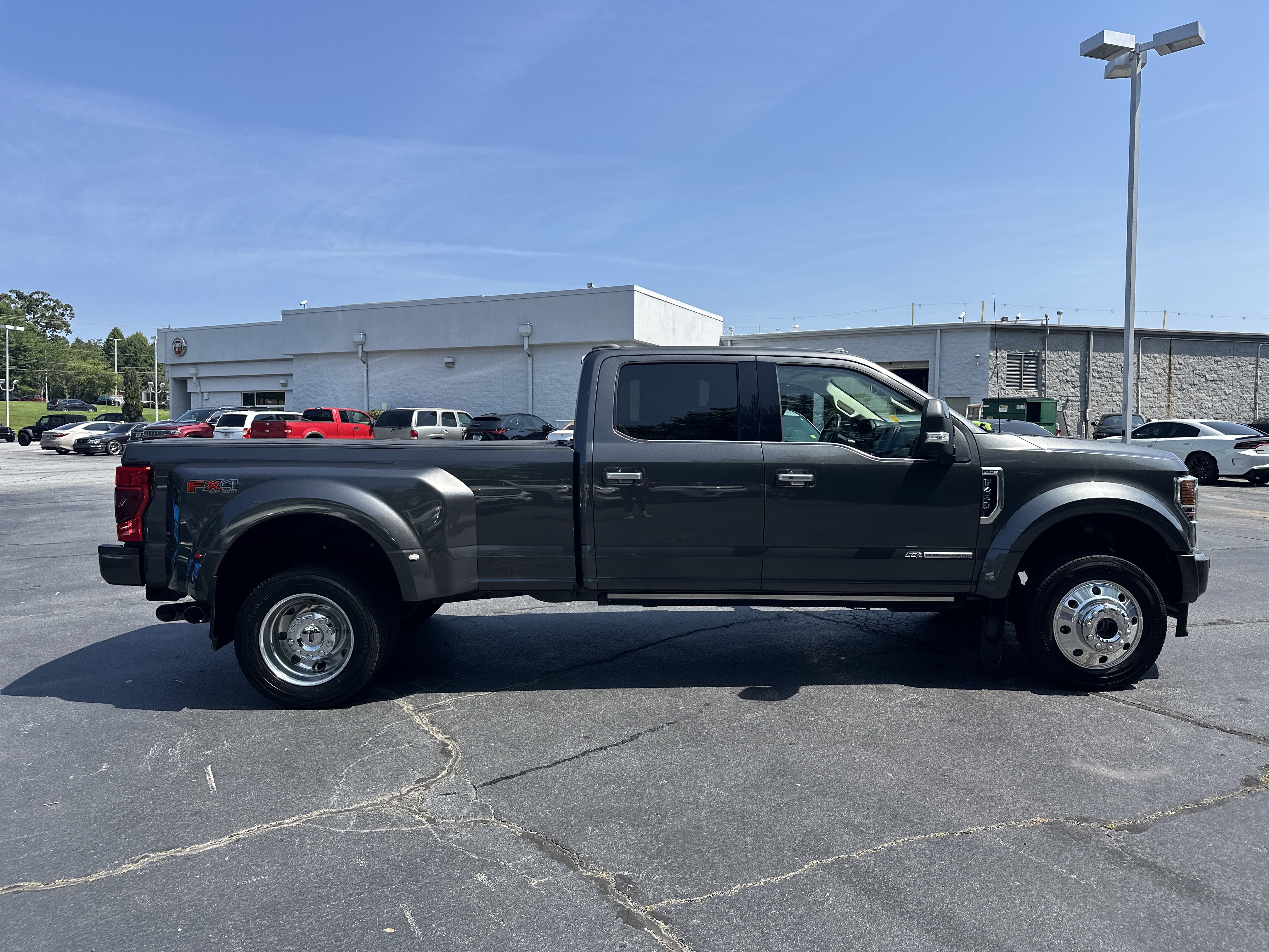 Used 2020 Ford F450 Limited w/ FX4 Off-Road Package AWD/4WD image 10