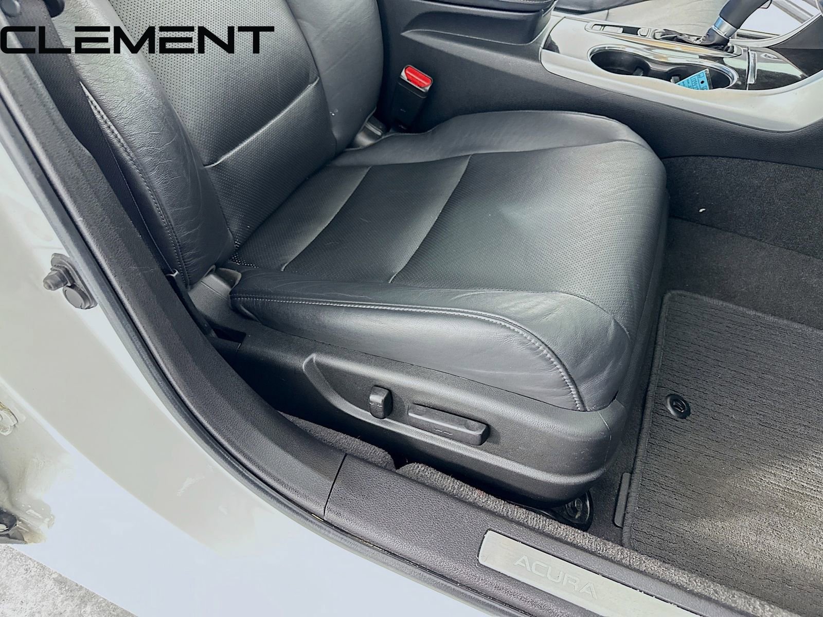 Used 2020 Acura TLX w/ Technology Package image 32