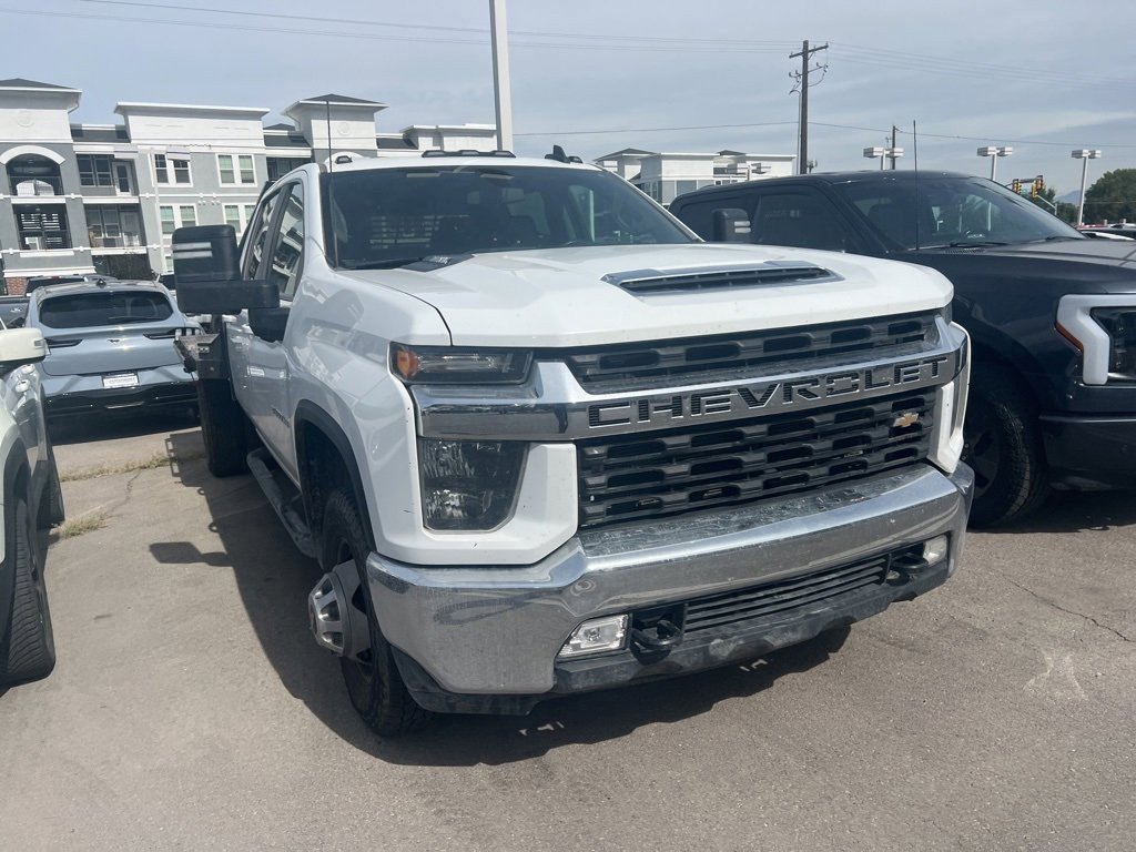 Used 2022 Chevrolet Silverado 3500 LT w/ Convenience Package AWD/4WD image 5