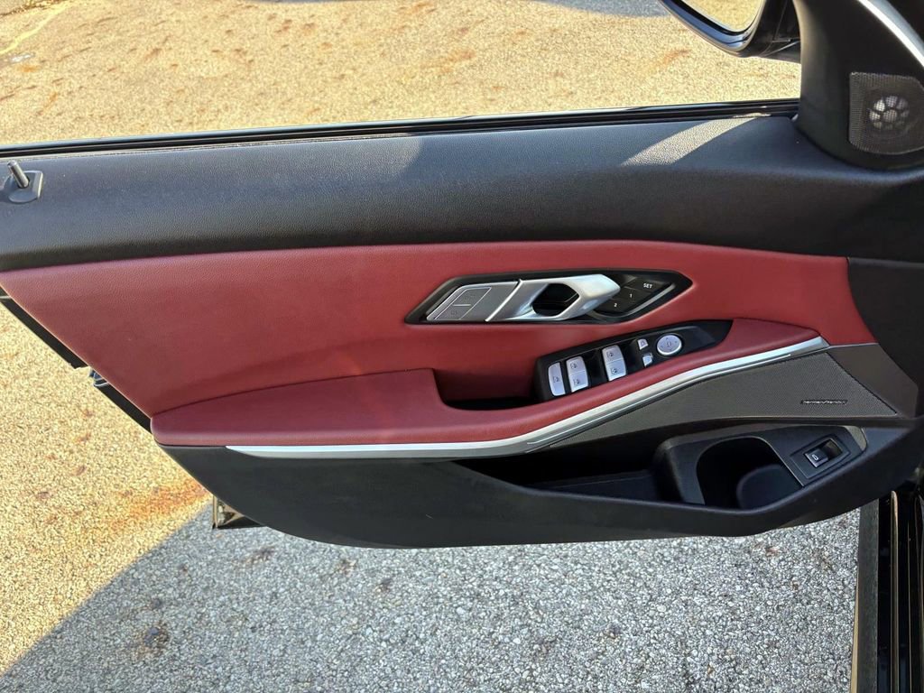 Certified 2025 BMW 330i xDrive Sedan w/ M Sport Package image 11