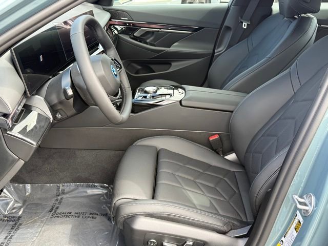 New 2026 BMW i5 eDrive40 w/ Premium Package image 17