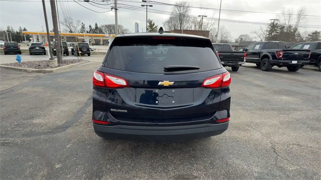 Used 2020 Chevrolet Equinox LS w/ LS Convenience Package image 7