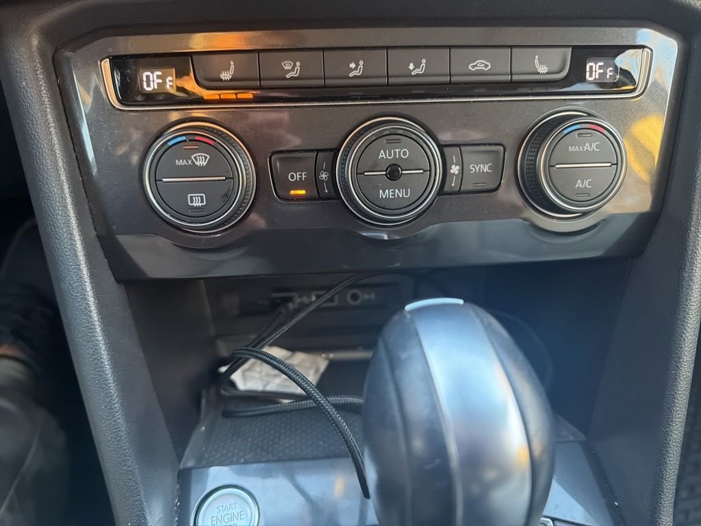 Used 2019 Volkswagen Tiguan S image 13