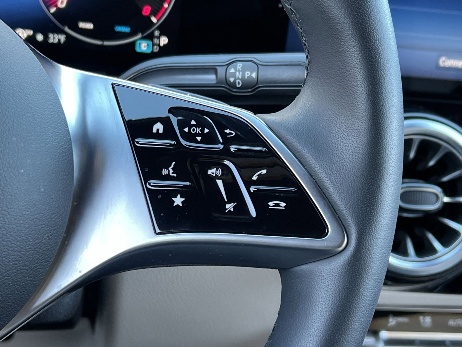 Certified 2025 Mercedes-Benz GLA 250 GLA 250 image 29