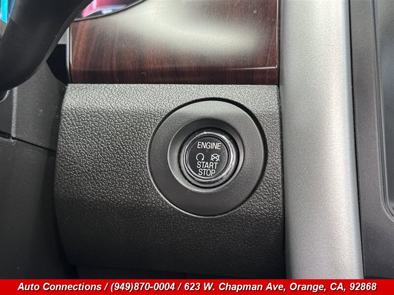 Used 2013 Ford Edge Limited FWD image 18