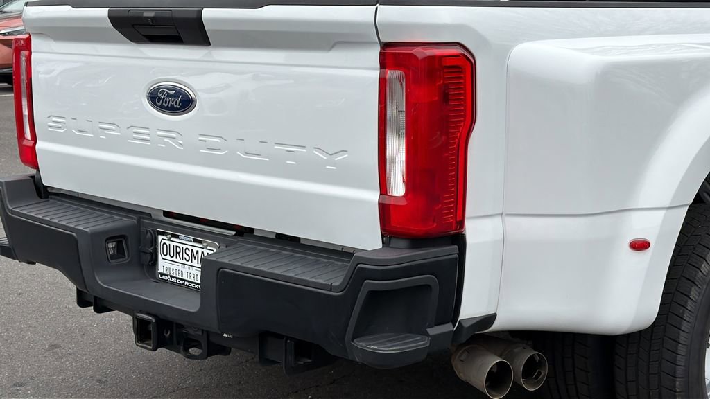 Used 2024 Ford F350 XL image 8