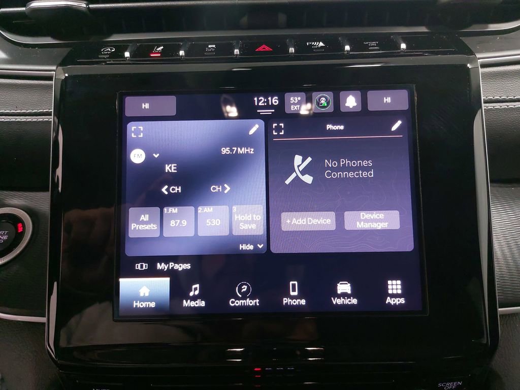 Used 2023 Jeep Grand Cherokee Laredo image 21