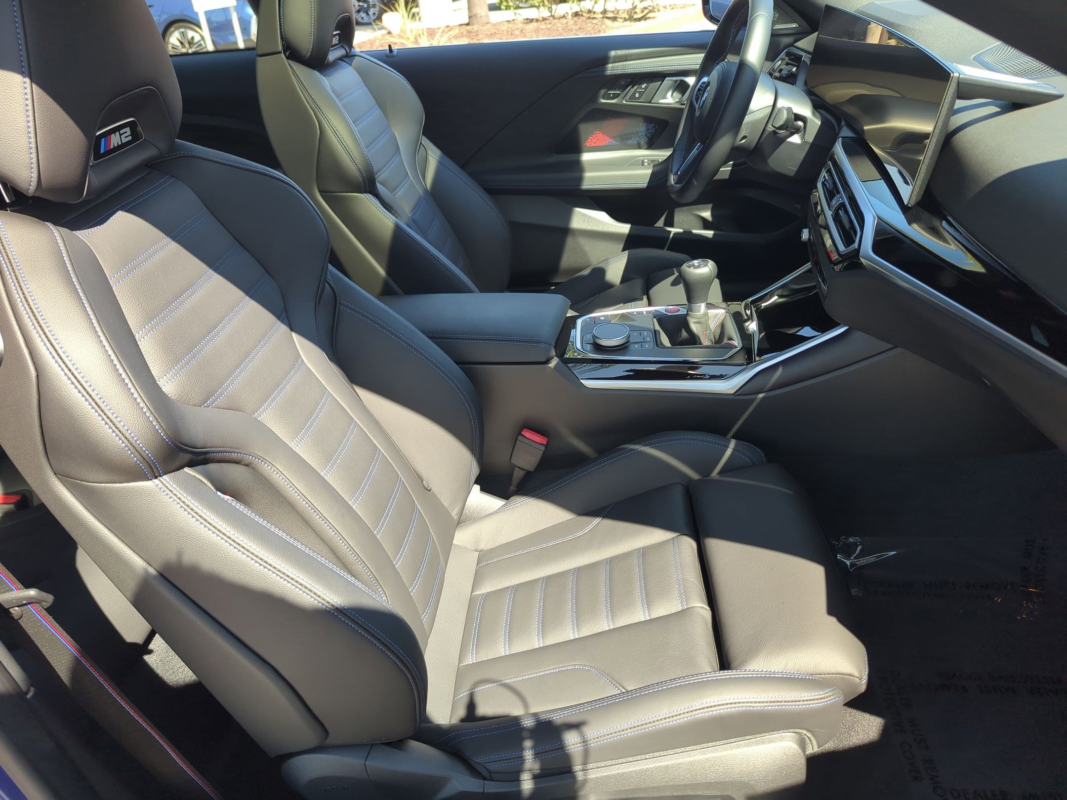 Used 2024 BMW M2 w/ Lighting Package image 33