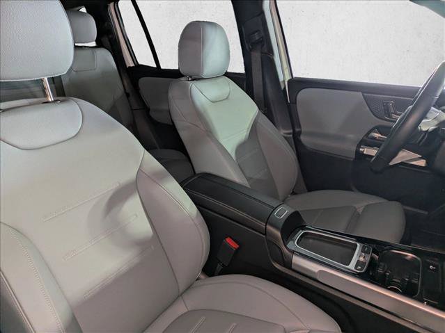 Used 2026 Mercedes-Benz GLB 250 image 23