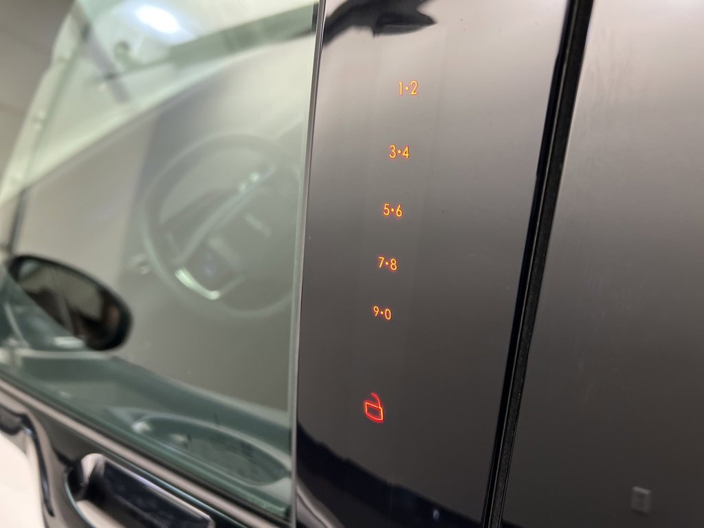 Used 2025 Lincoln Nautilus Premier w/ Equipment Group 102A image 31