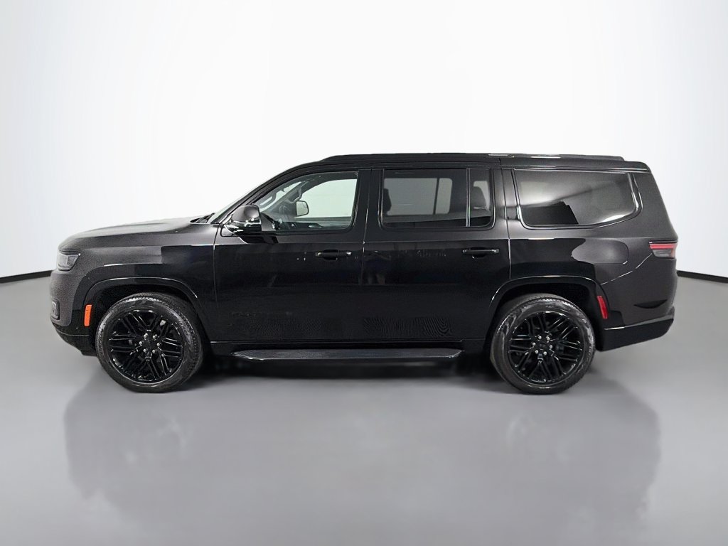 Used 2023 Jeep Wagoneer Series II AWD/4WD image 4