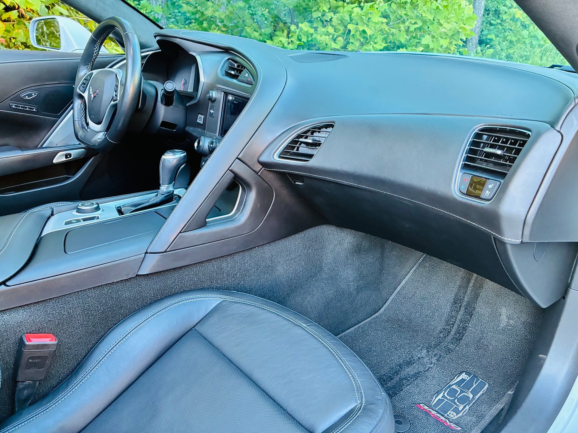 Used 2019 Chevrolet Corvette Grand Sport RWD image 35