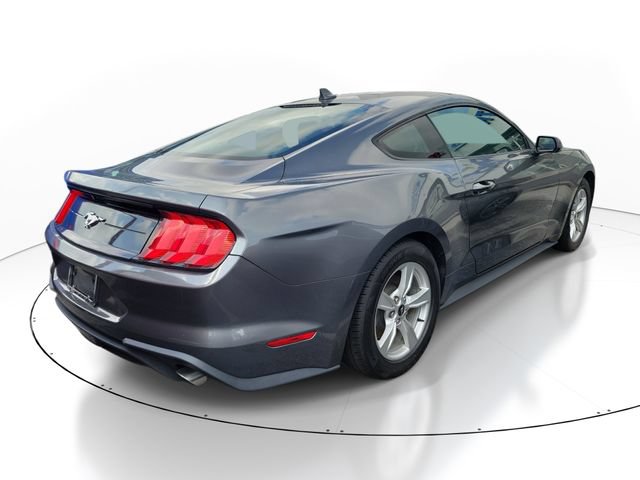Certified 2022 Ford Mustang Coupe RWD image 2