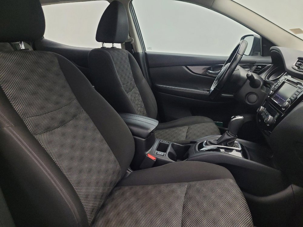 Used 2020 Nissan Rogue Sport SV w/ All-Weather Package FWD image 21
