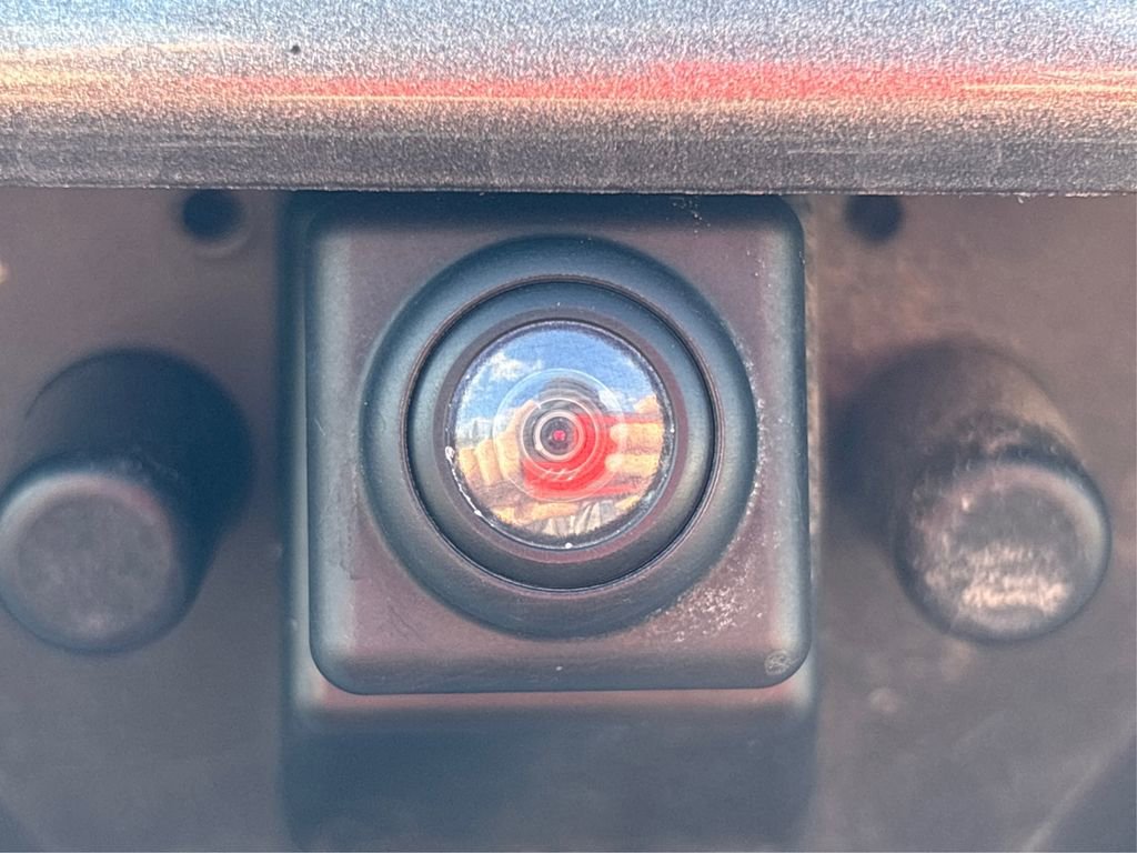 Used 2023 Nissan Rogue S AWD/4WD image 15