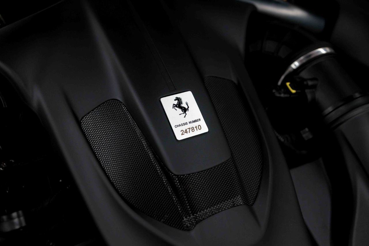 Used 2019 Ferrari Portofino RWD image 92