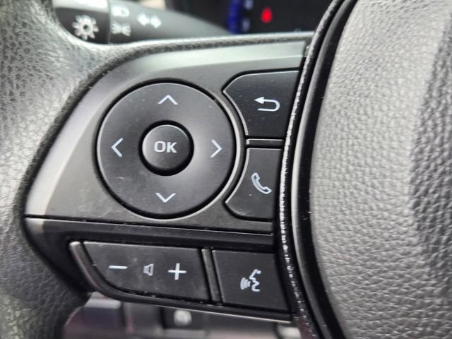 Used 2021 Toyota Corolla LE w/ Carpet Mat Package (TMS) FWD image 17