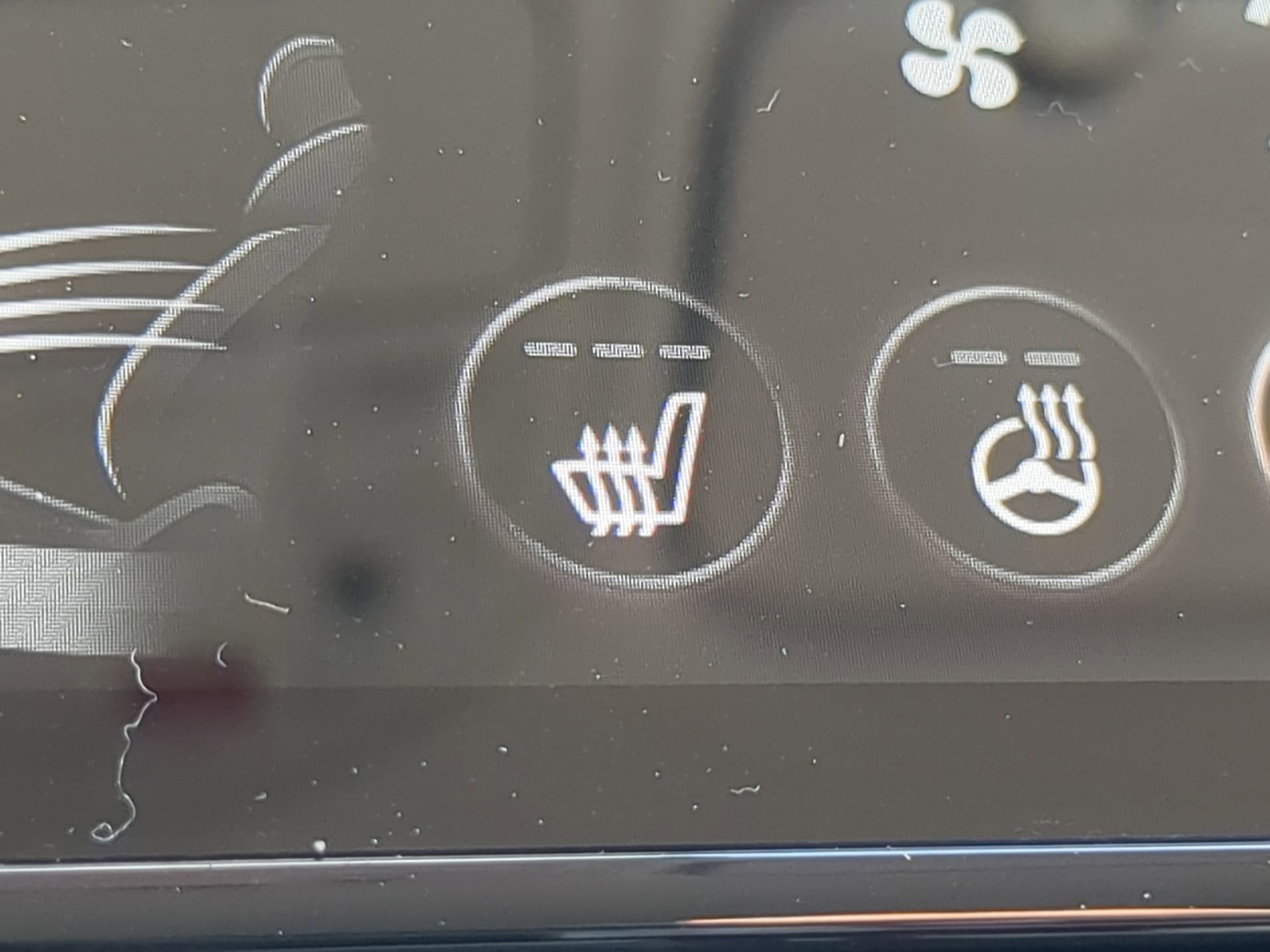 Used 2025 Genesis G70 2.5T image 53