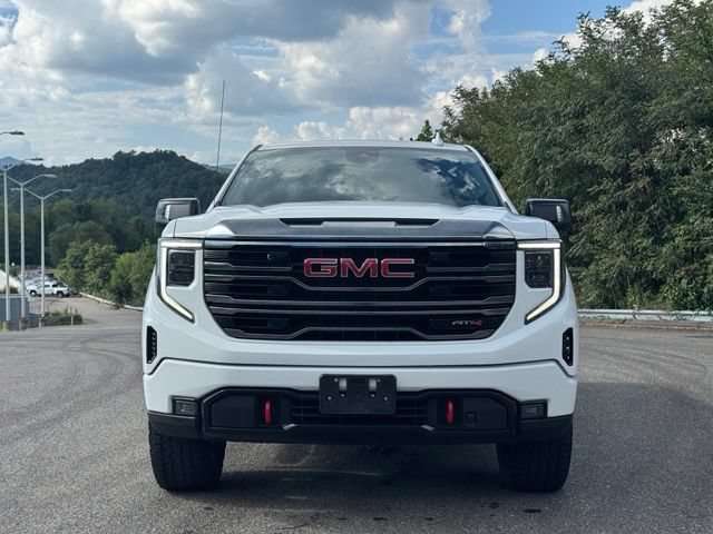 Used 2022 GMC Sierra 1500 AT4 w/ AT4 Preferred Package AWD/4WD image 33