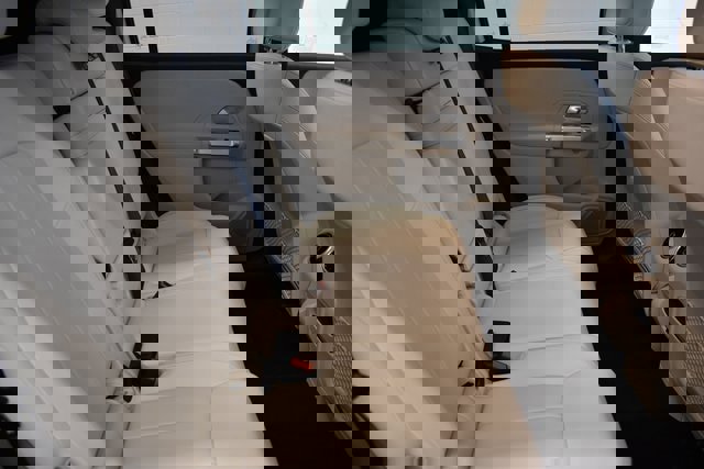 New 2025 Mercedes-Benz GLB 250 4MATIC image 19