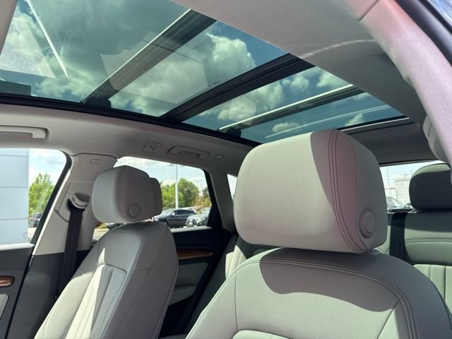 Certified 2023 Audi Q5 2.0T Premium Plus w/ Premium Plus Package AWD/4WD image 9