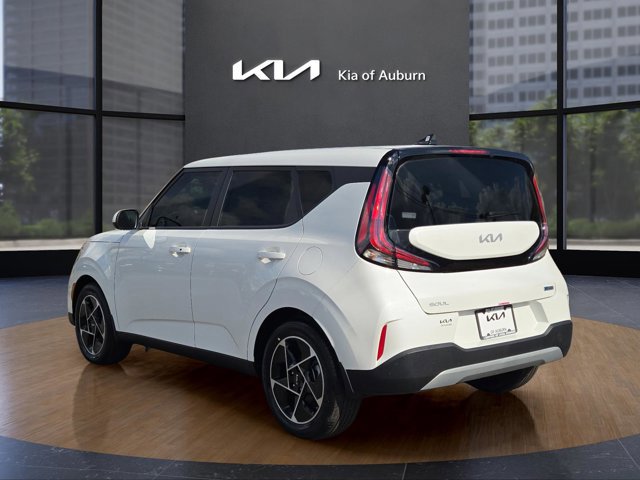 Used 2025 Kia Soul EX image 9