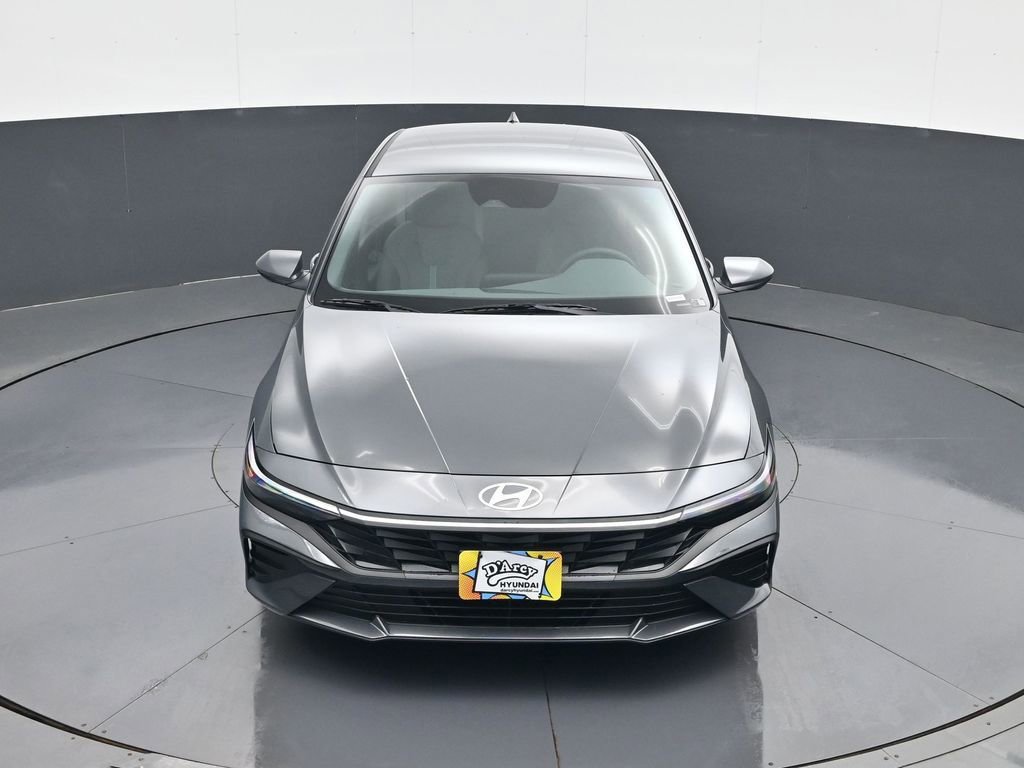 New 2026 Hyundai Elantra SE FWD image 14