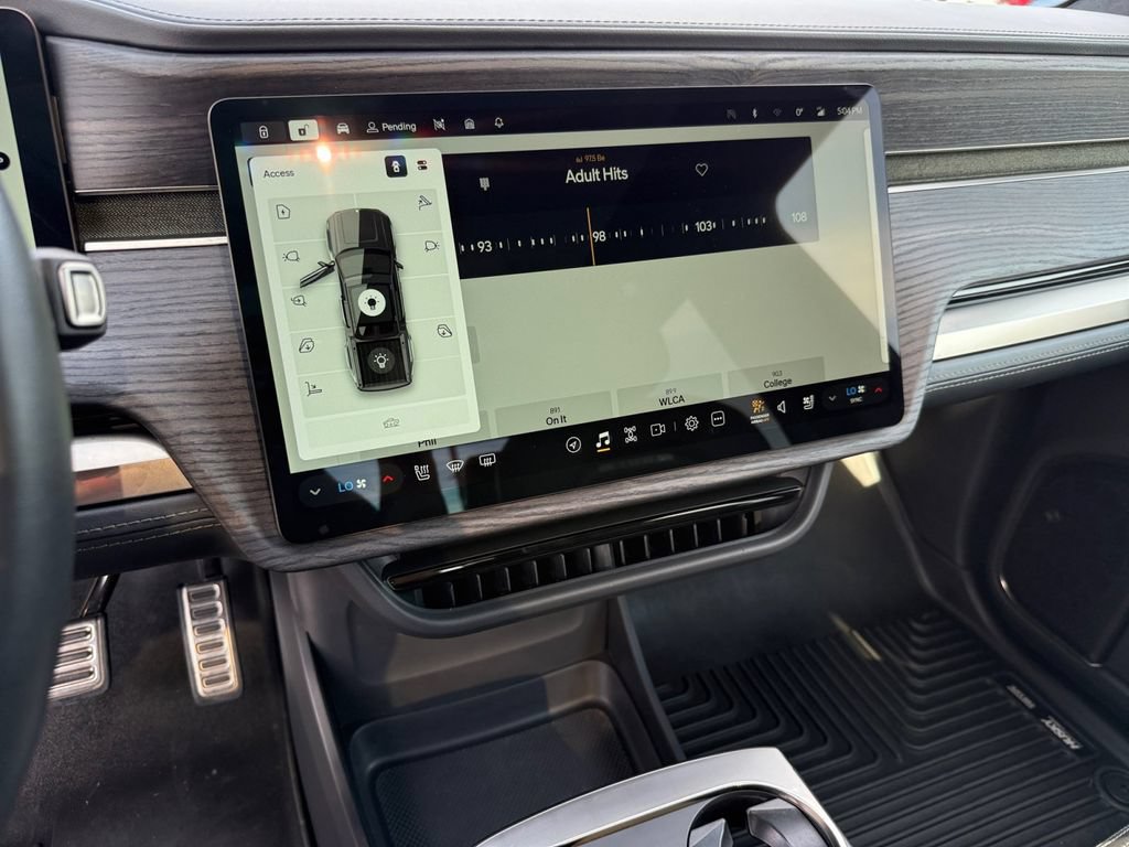 Used 2023 Rivian R1T Adventure AWD/4WD image 20