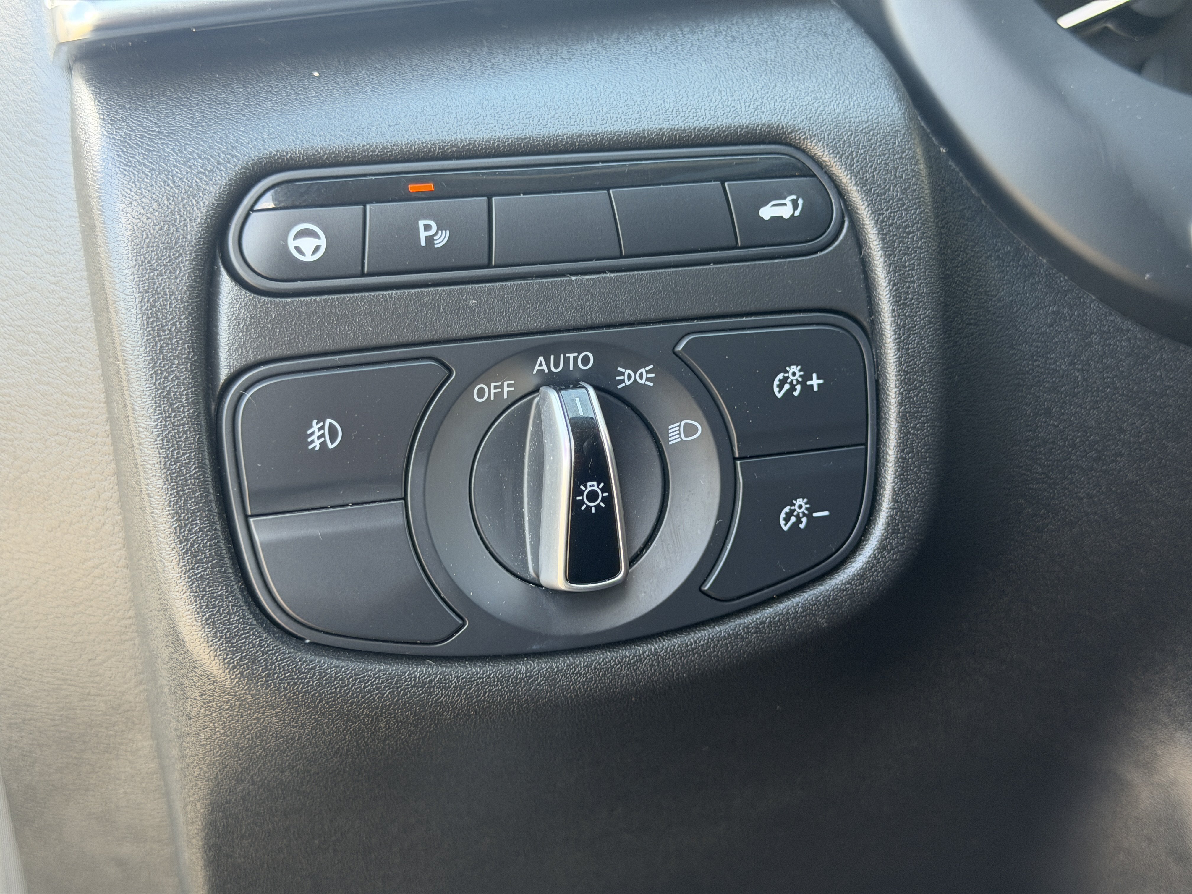 Certified 2021 INFINITI QX50 Essential FWD image 29