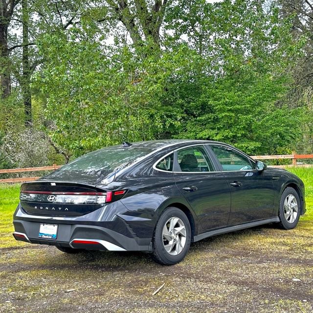 Certified 2025 Hyundai Sonata SE FWD image 4