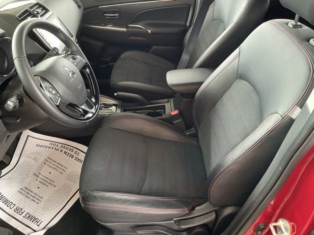 Used 2025 Mitsubishi Outlander Sport SE image 14