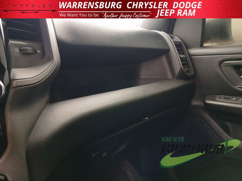 Used 2025 RAM 1500 Classic Warlock image 19