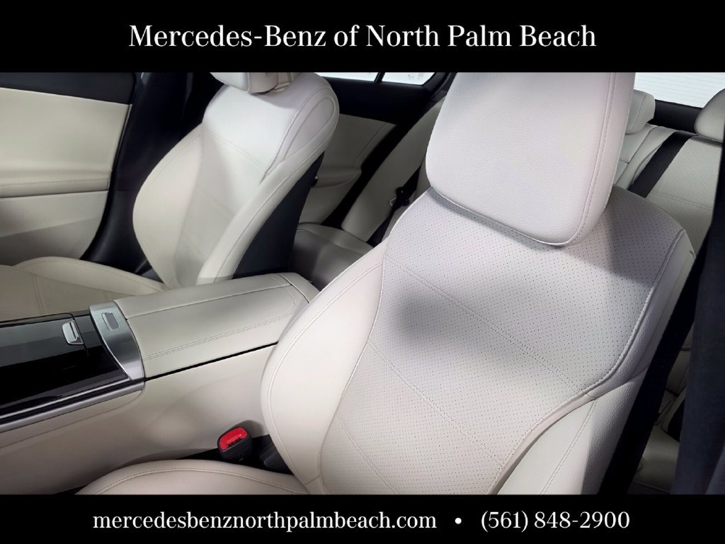 Certified 2023 Mercedes-Benz C 300 4MATIC Sedan image 11