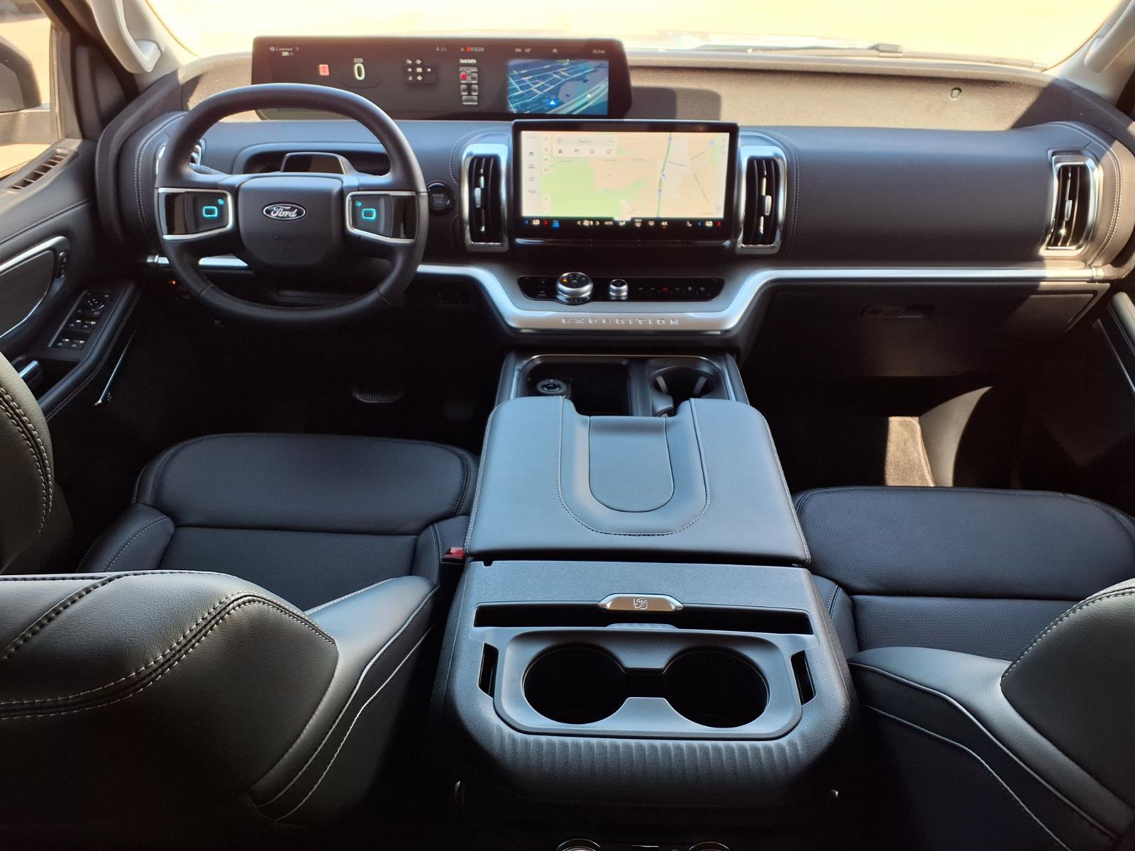 New 2026 Ford Expedition Platinum w/ Driver's Package image 6