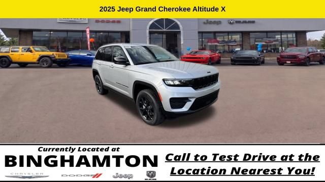 New 2025 Jeep Grand Cherokee Altitude