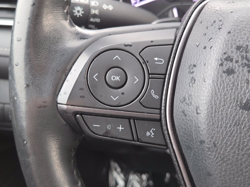 Used 2024 Toyota Camry SE w/ Cold Weather Package FWD image 16