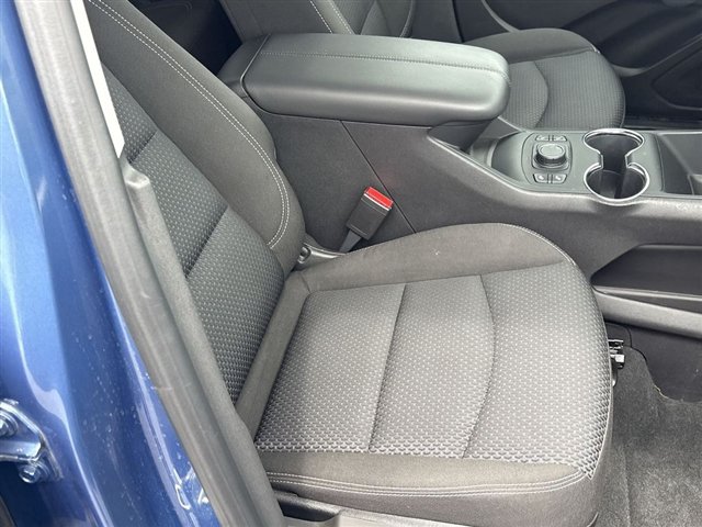 Certified 2024 GMC Terrain SLE w/ Driver Convenience Package FWD image 26