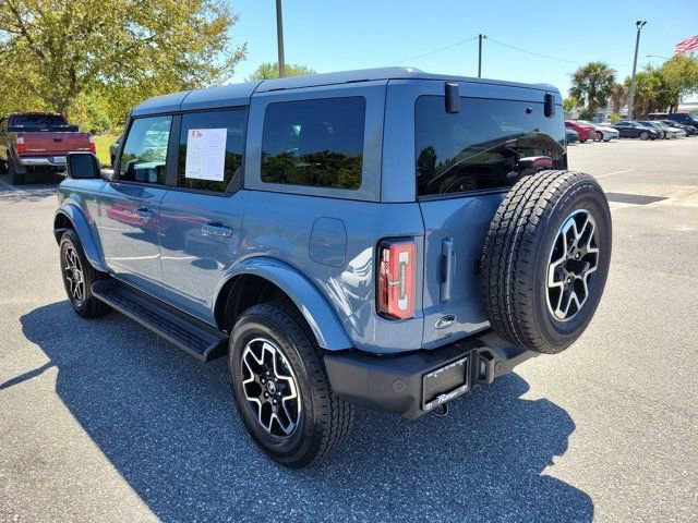 Used 2025 Ford Bronco Outer Banks AWD/4WD image 12