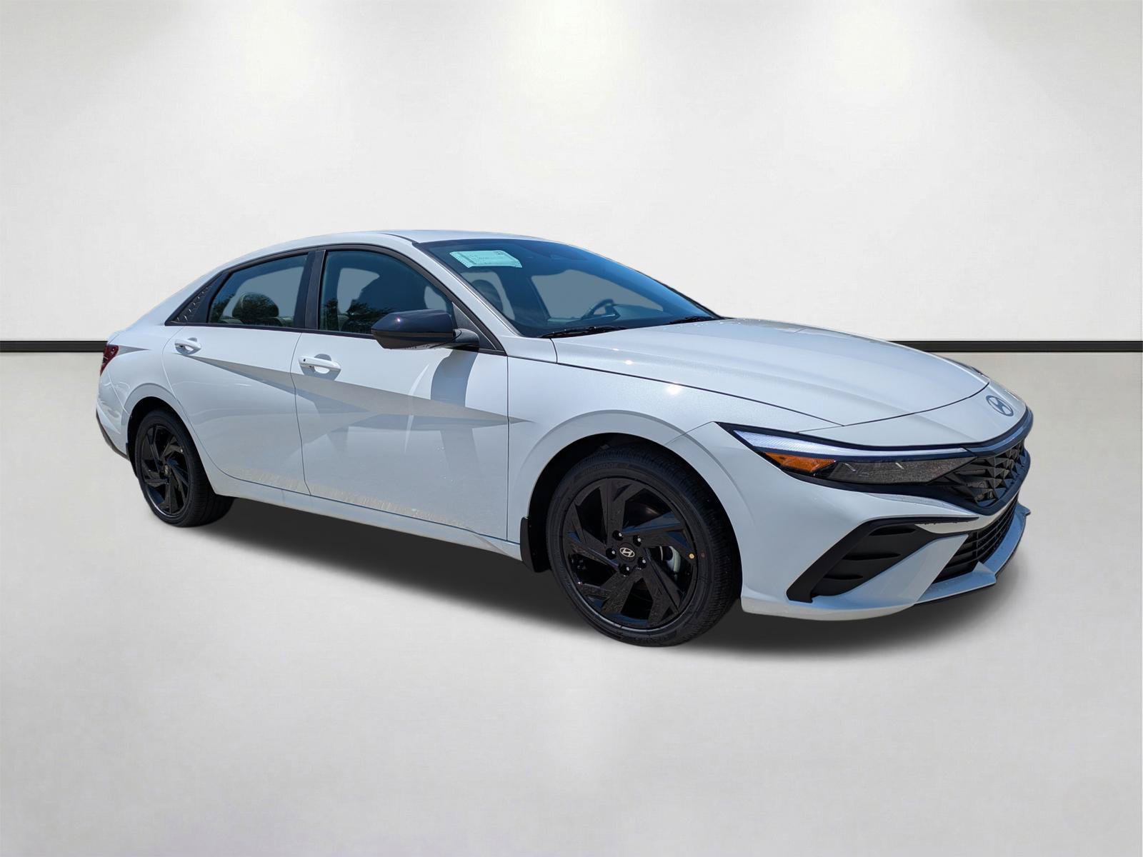 New 2026 Hyundai Elantra SEL Sport