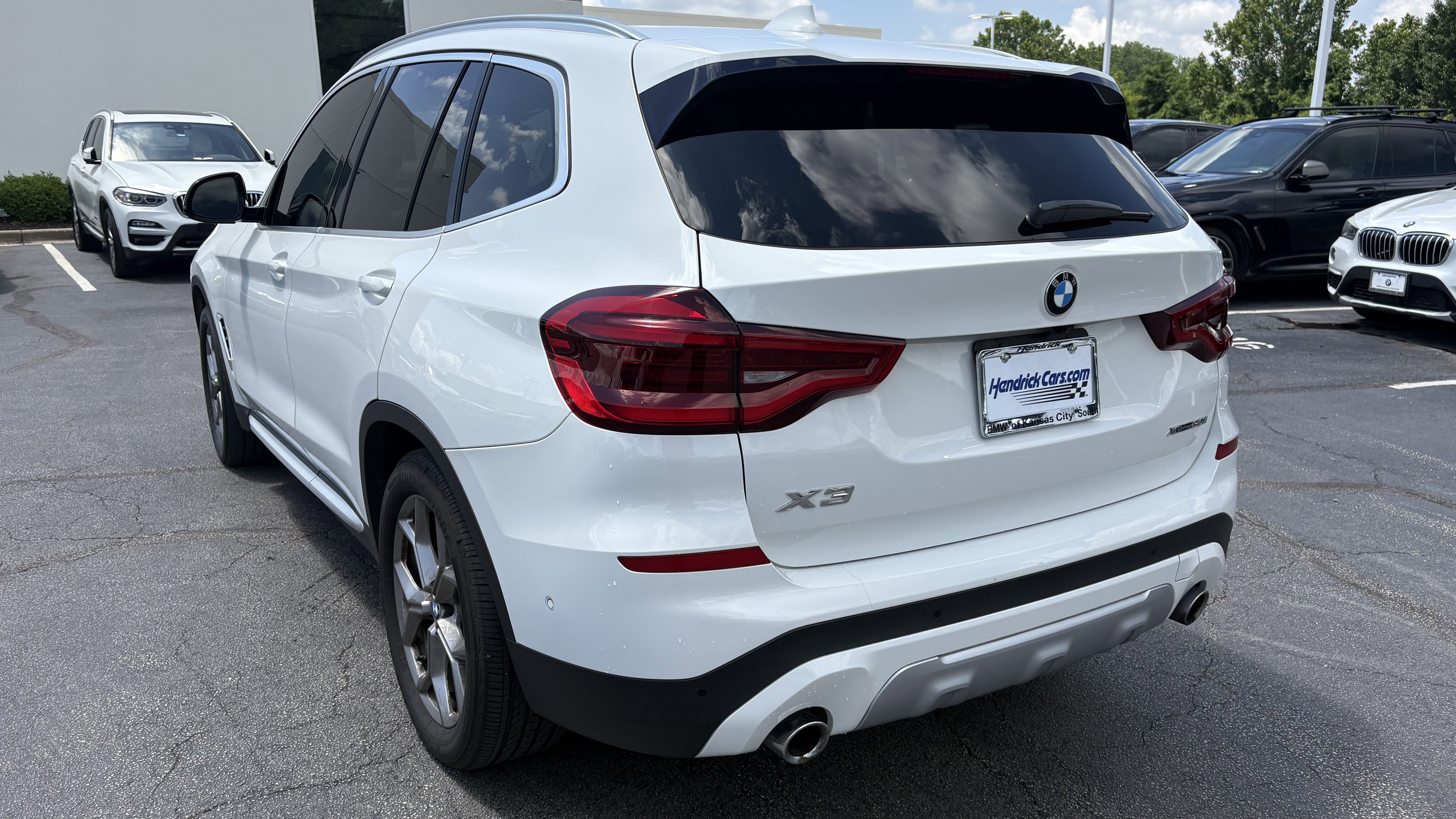 Used 2021 BMW X3 xDrive30i w/ Executive Package AWD/4WD image 8