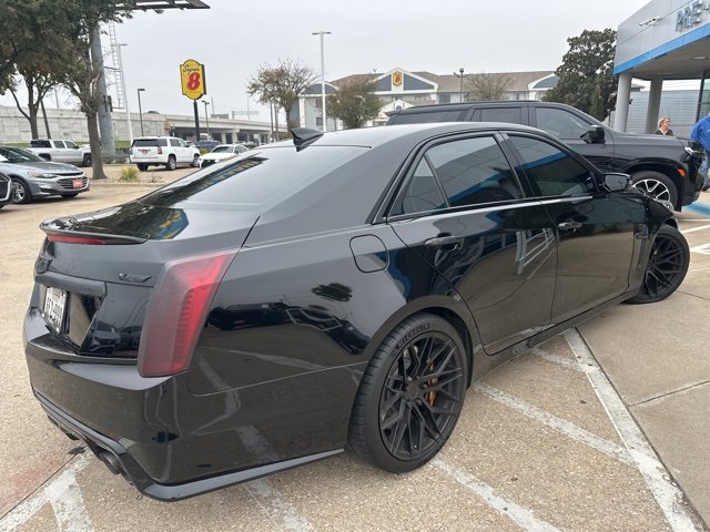 Used 2019 Cadillac CTS V w/ Luxury Package image 4