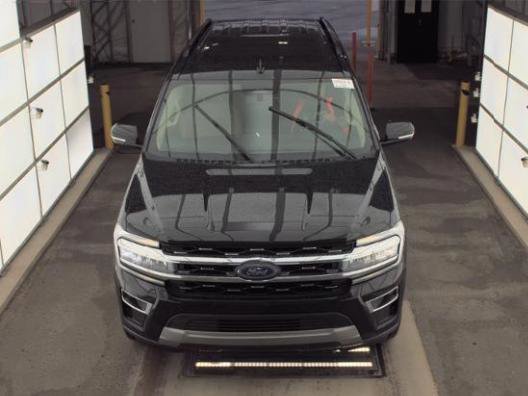 Used 2024 Ford Expedition Max Limited RWD image 2