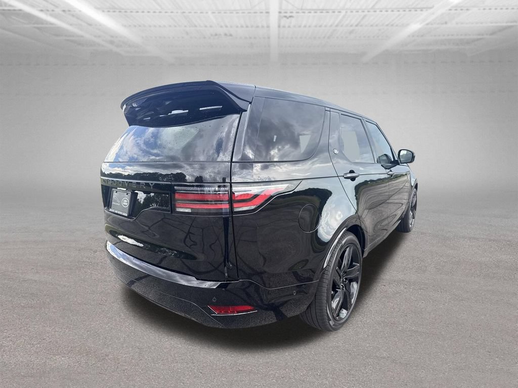Used 2025 Land Rover Discovery Dynamic SE AWD/4WD image 5
